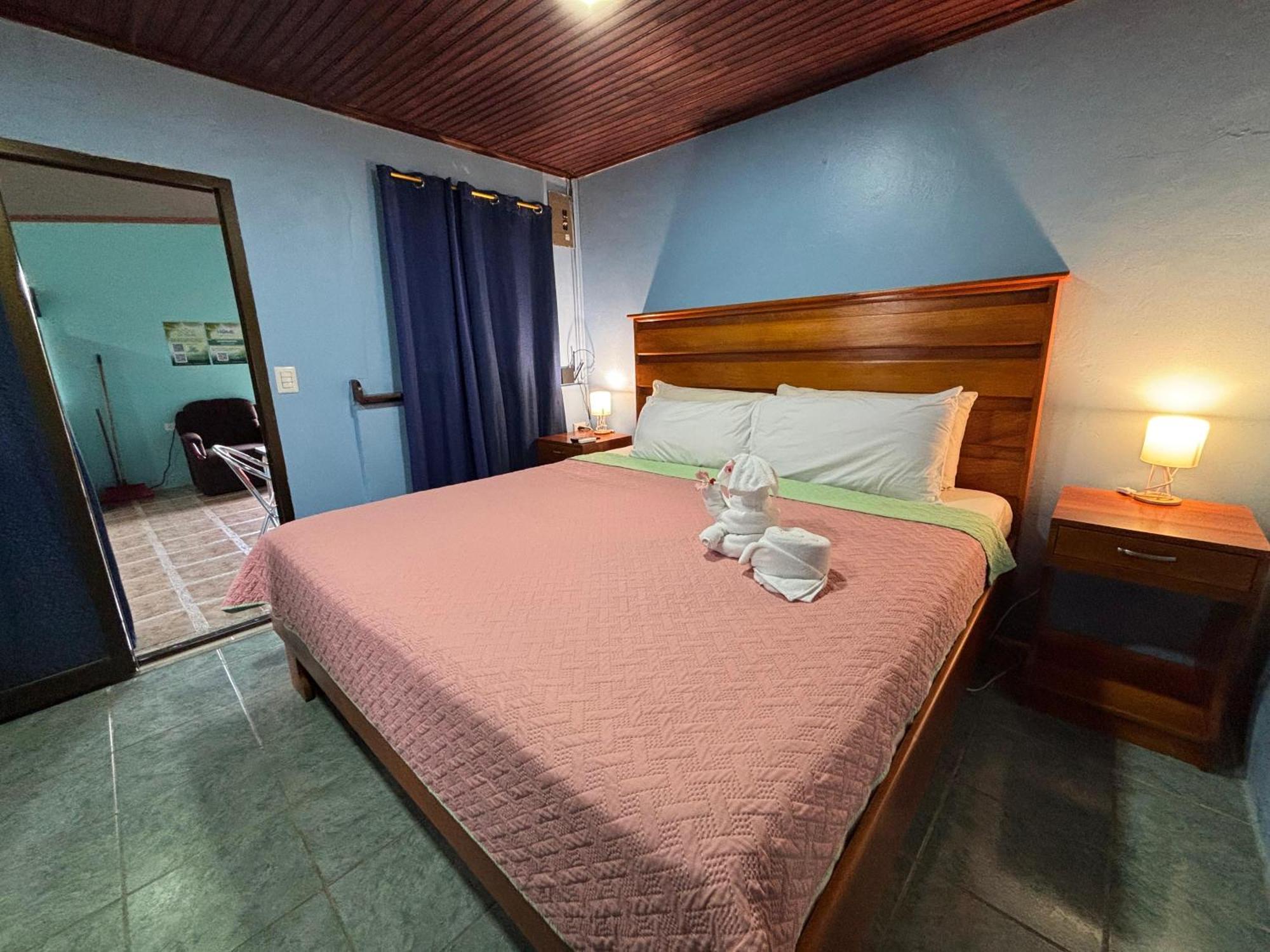 Pura Vida Aparment - Downtown La Fortuna מראה חיצוני תמונה